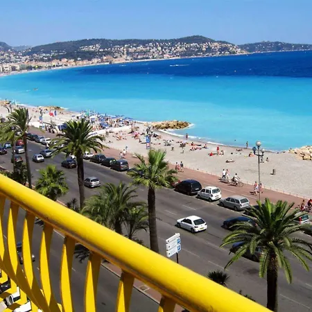 Apartmán Beachfront Promenade Des *