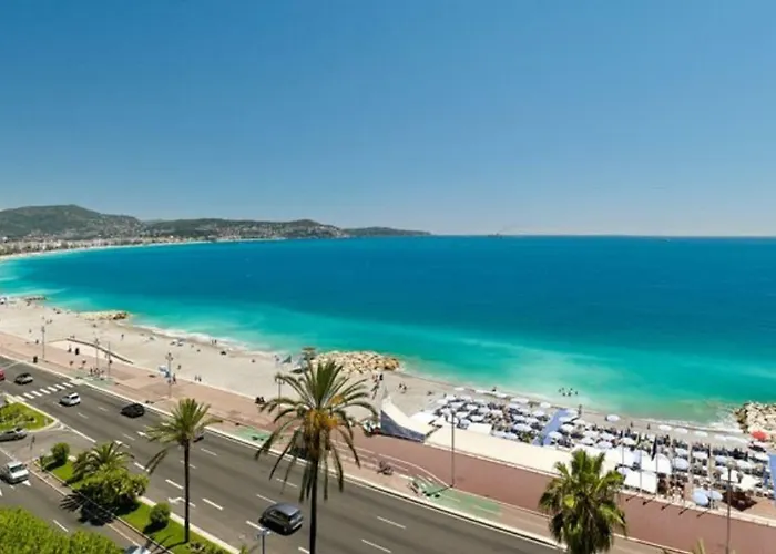Beachfront Promenade Des Apartment Nice